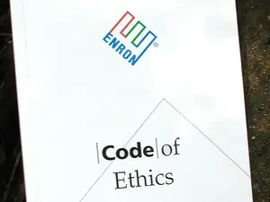 10 Dark Secrets Of The Enron Scandal