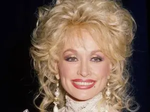 8 Dolly Parton Quotes To Live By