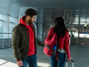 Airport Thieves Buy Tickets Just To Rob, Says Flight Attendant