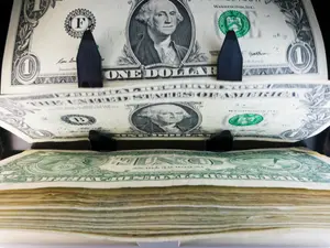 Polite Bank Robber Requests $1 - But Why?