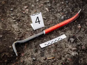 Husband Kills Wife With Crowbar After 20-Year Marriage