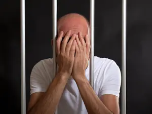 Did This Man Fake Cancer To Steal From Women?