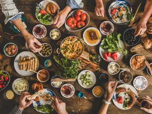 Eat These Foods With Your Hands, Even At Nice Restaurants