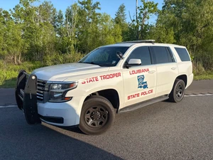 Eight inmates, including murder suspects, escape Louisiana jail