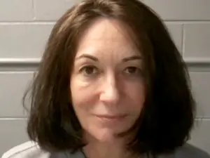 Maxwell's Prison Privileges Exposed