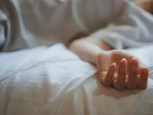 He Lived With Her Rotting Corpse For 20 Days - What He Told Police Was Even Stranger