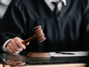 'I Just Shot My Wife. I Won't Be In Tomorrow,' Texts Prominent California Judge