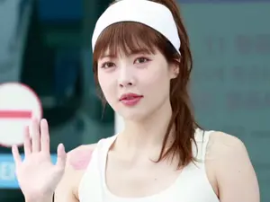 K-Pop Star Alarms Fans, Collapses on Stage