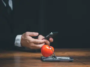 'Keanu Reeves' Romance Scam Drains Widow's Life Savings