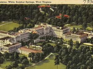 Luxury Resort Hides A Cold War Bunker For The Entire US Congress?
