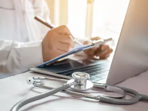 Mom Faked Cancer For 5 Years