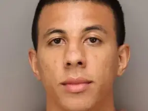 Passenger Claims Laptop Is a 'Bomb' Mid-Flight