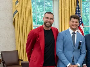 Taylor Swift Reacts To Boyfriend's Home Being Robbed