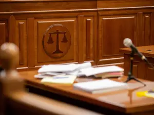 She Beheaded Her Lover - Now No One Will Represent Her