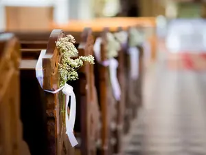 Students Help Teacher Get Married At Surprise Ceremony