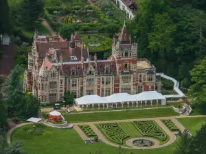 George Harrison Survived 40 Stab Wounds