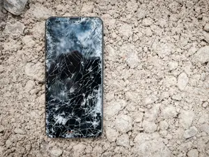 This IPhone® Fell 16,000 Feet – And It Still Works!