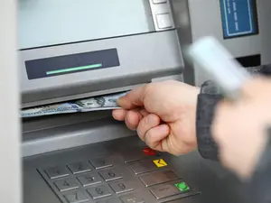 You Must Avoid This ATM Scam